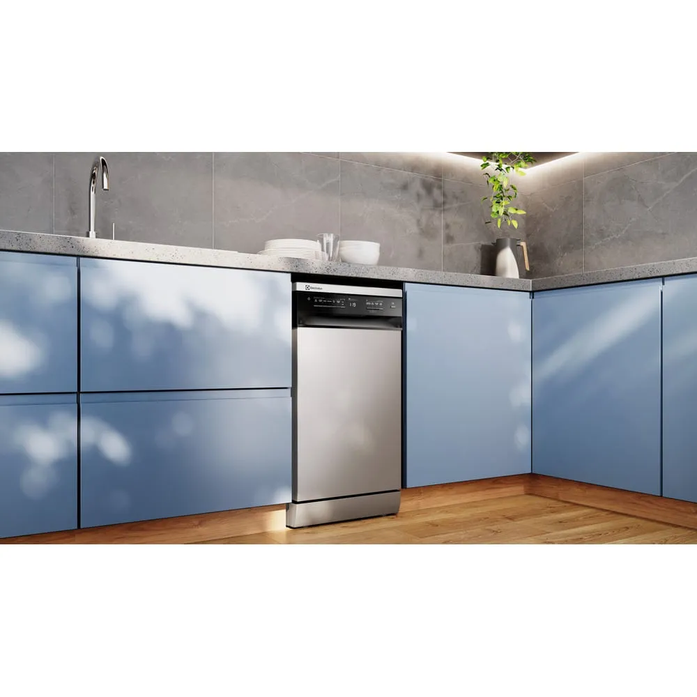Lava-Louça Electrolux 10 Serviços Inox com Programa Lava & Seca 50 min (LS10E)