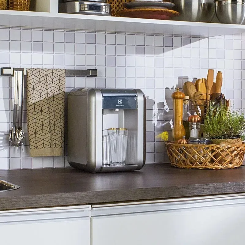 Purificador Electrolux Eletrônico Compacto Efficient Painel Digital Bivolt Cinza (PE11X)
